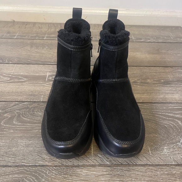 NEW Earth Journey Verve Black Boot Women's Size 8M NWT - Picture 3 of 8